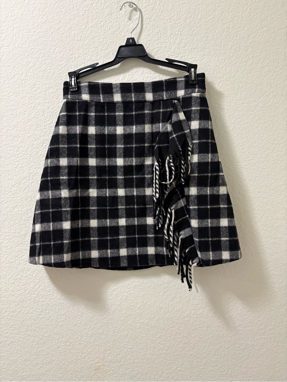Kate Spade New York black and white ruffle rustic plaid fringe skirt size 0 NWOT